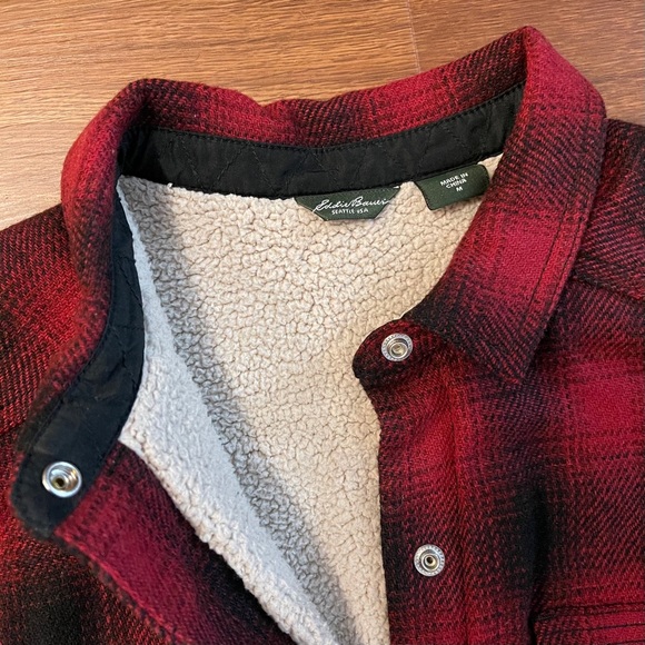 NWOT Eddie Bauer Buffalo Plaid Fleece-Line Flannel - Picture 5 of 5